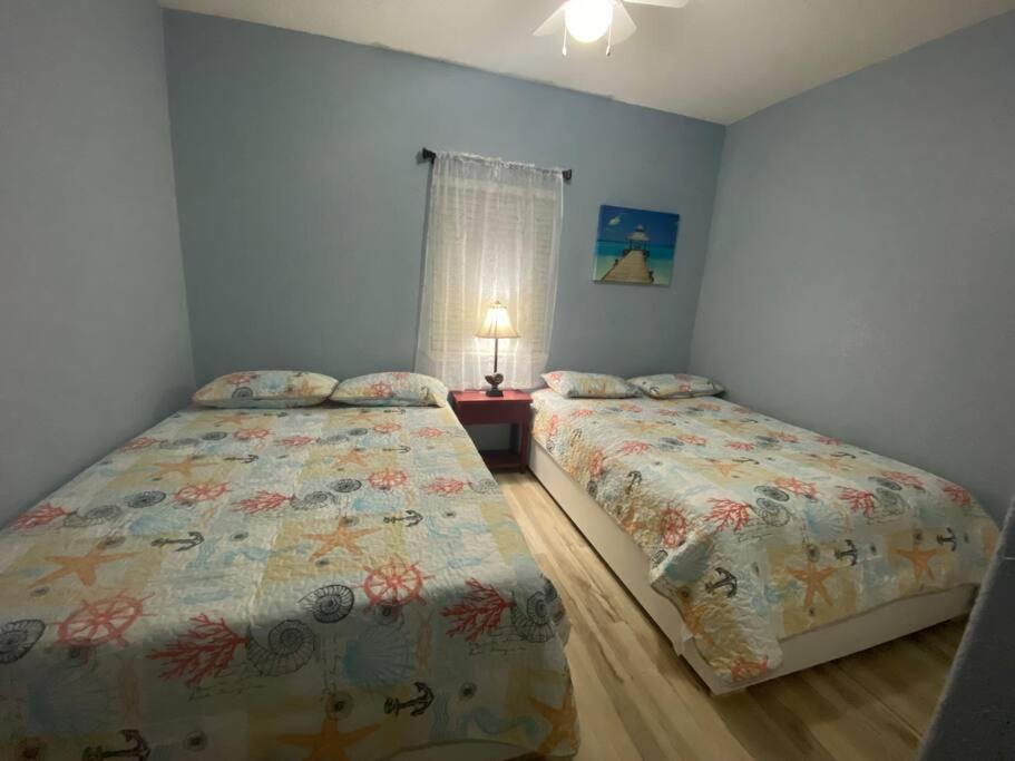 Beach House With Ocean View Surfside Beach Bagian luar foto