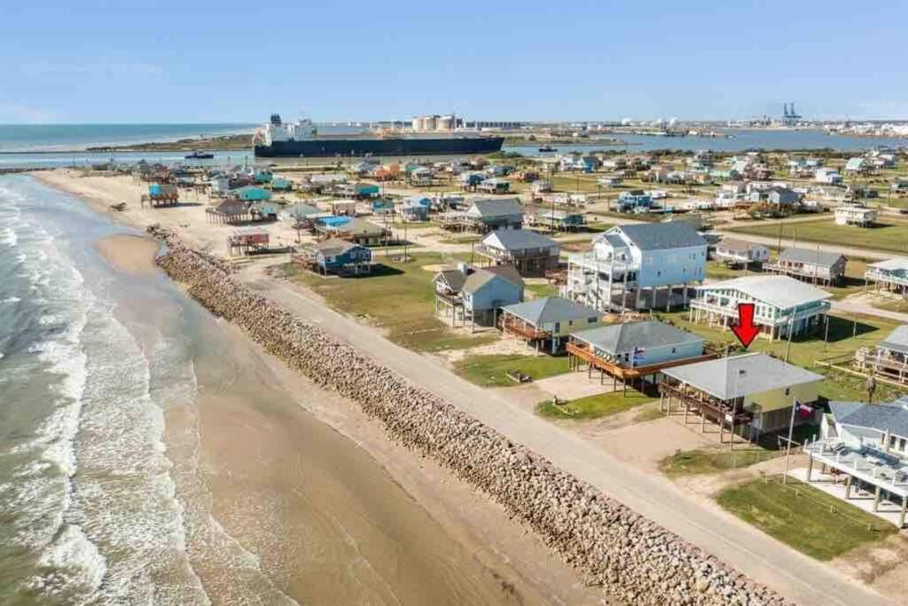 Beach House With Ocean View Surfside Beach Bagian luar foto